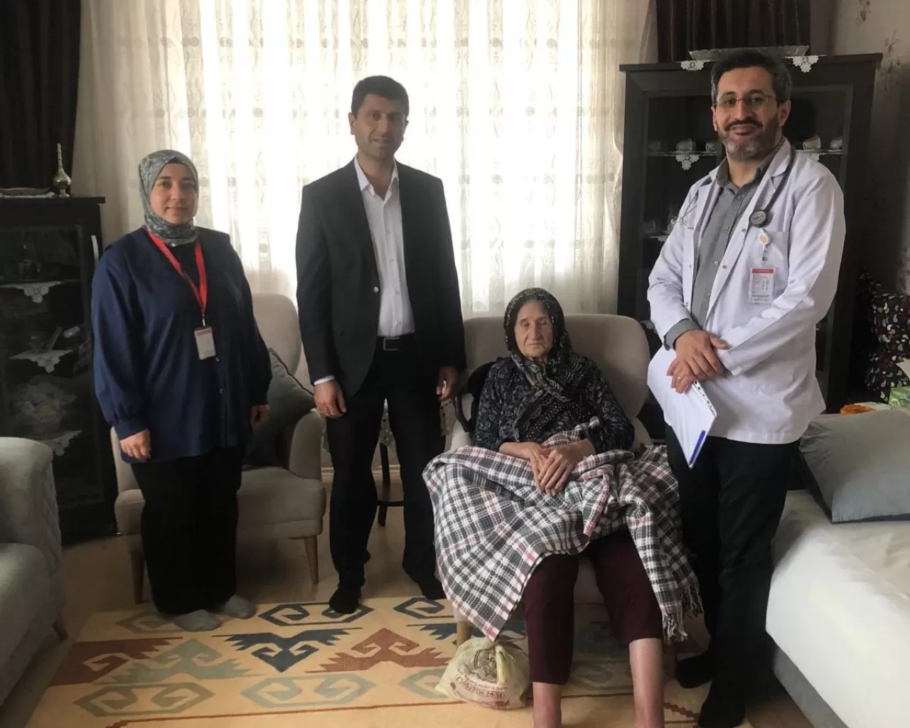 Konya'da Evde Sağlık Hizmetleri Kesintisiz Sürüyor