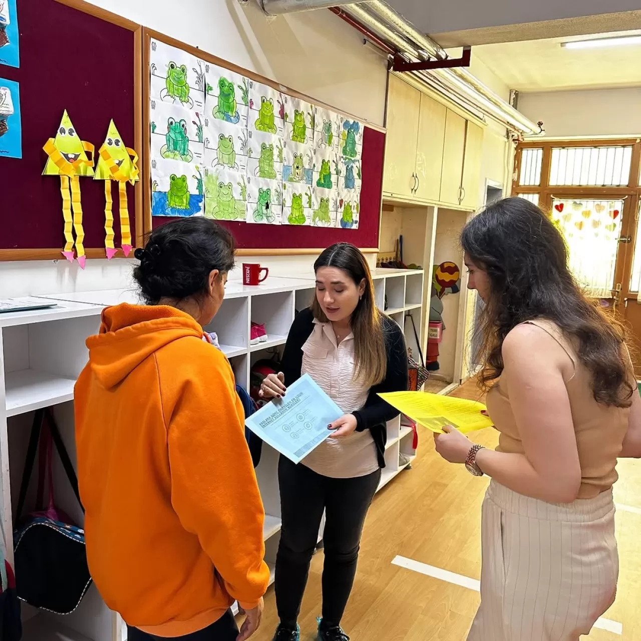 Bursa Gemlik'te Öğretmenlere Teknoloji Bağımlılığı Farkındalık Eğitimi