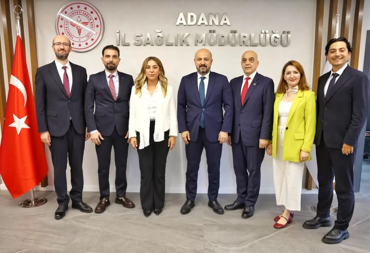 Adana'da Sağlık ve Eczacılık İş Birliği Görüşmesi
