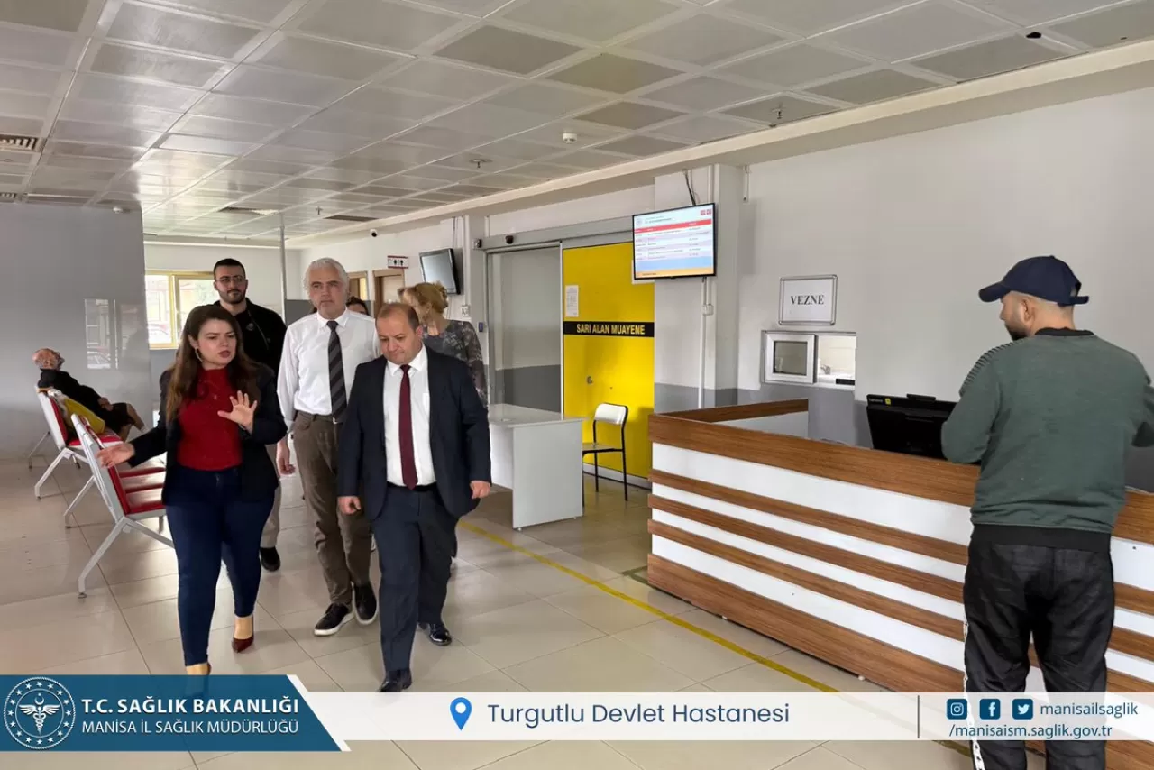 Manisa İl Sağlık Müdürü Turgutlu Devlet Hastanesi'nde İncelemelerde Bulundu