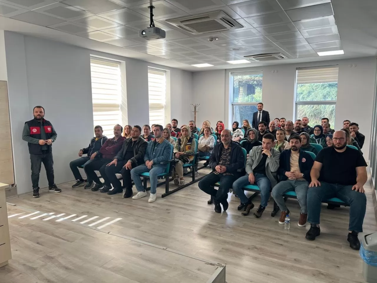 Giresun'da 112 Acil Çağrı Merkezi Personeline Hizmet İçi Eğitim