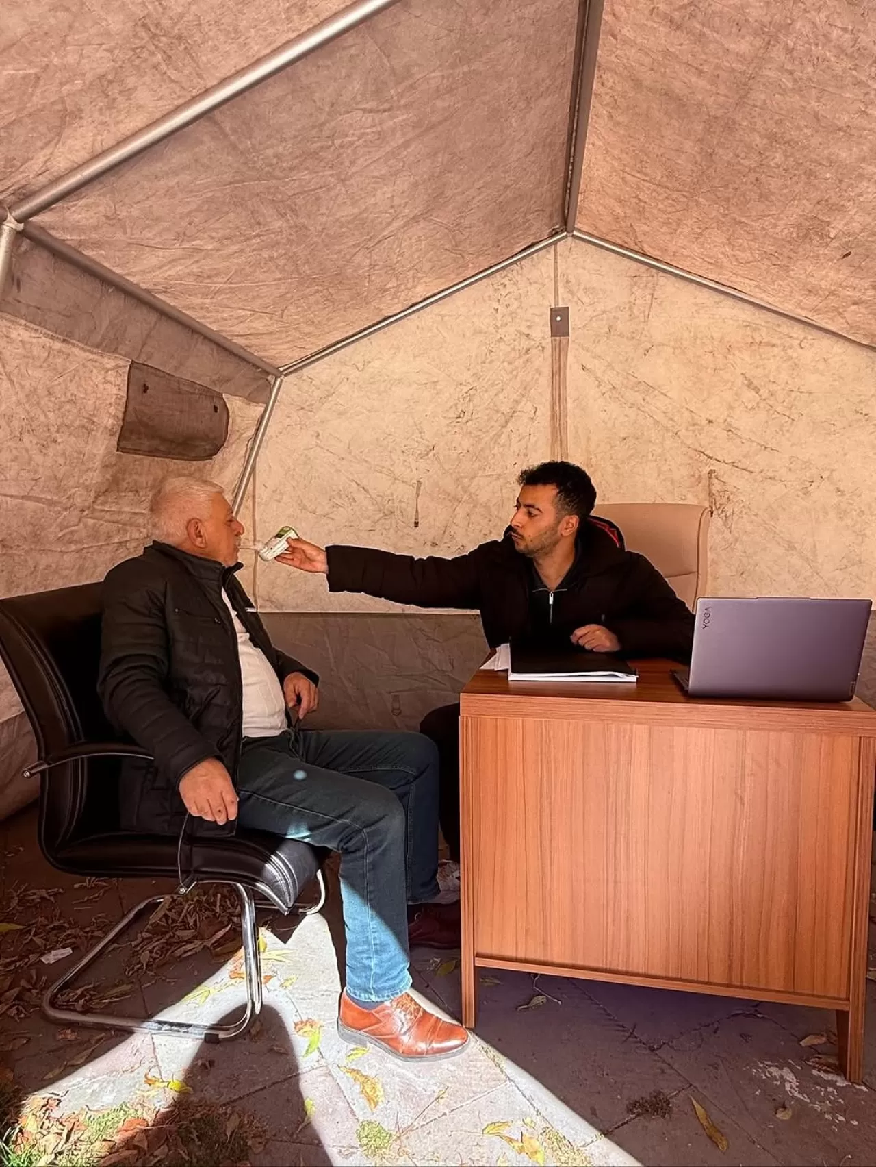 Ardahan'da Mobil Sigara Bırakma Polikliniği Hizmete Girdi