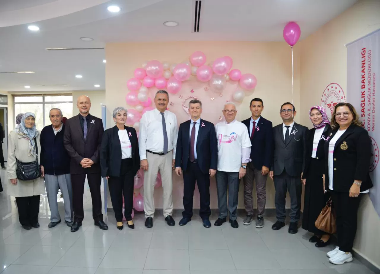 Konya'da Meme Kanseri Farkındalık Sempozyumu Düzenlendi