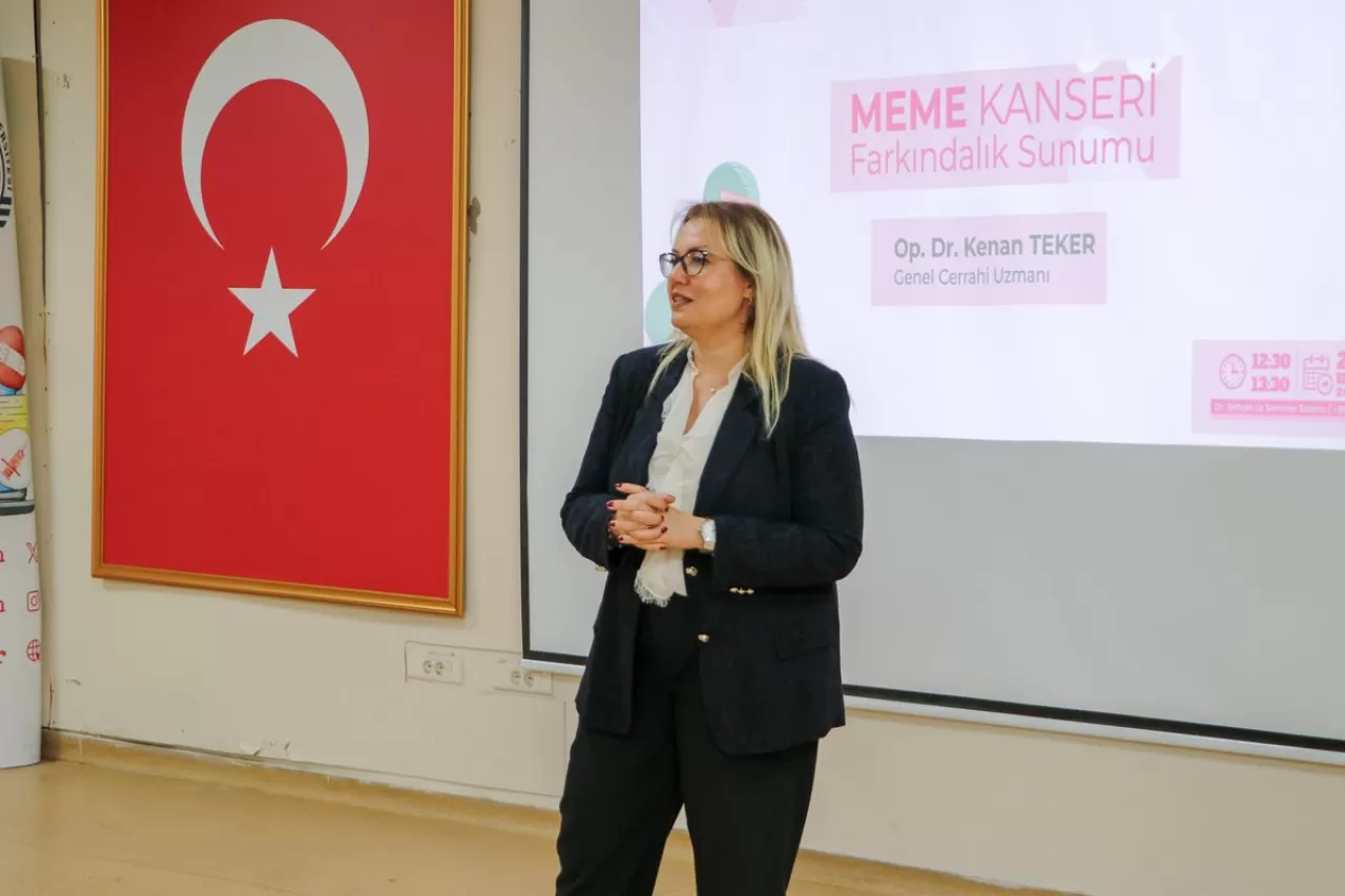 İzmir'de Meme Kanseri Farkındalığı İçin Hastane Personeline Eğitim