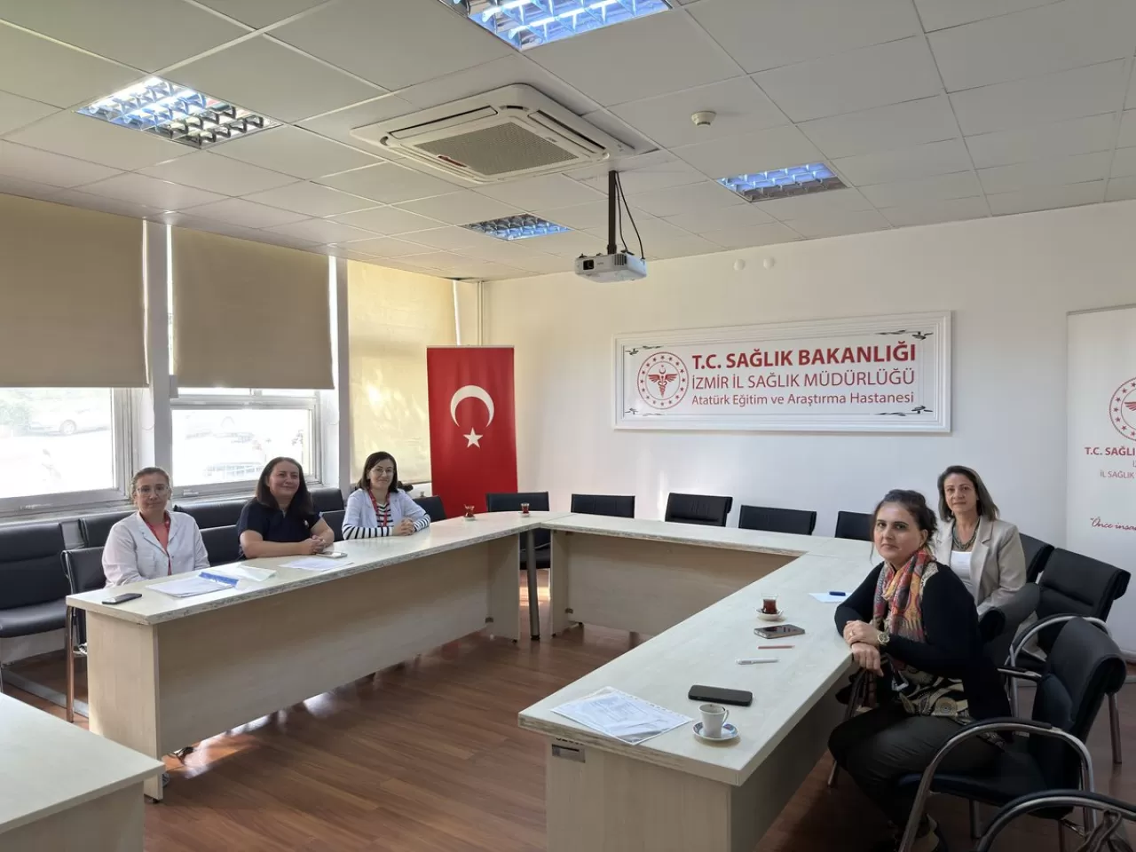 İzmir Atatürk Eğitim ve Araştırma Hastanesi'nde Ameliyathane Hemşireliği Resertifikasyon Sınavı Yapıldı