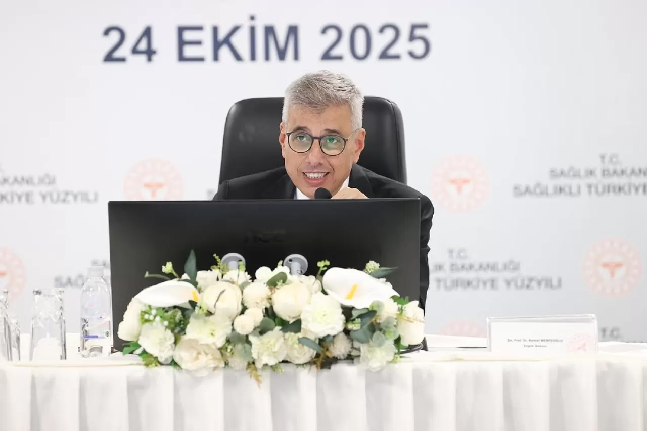 Sağlık Bakanı Memişoğlu Başkanlığında Antalya'da Sağlık Yöneticileri Toplantısı Yapıldı