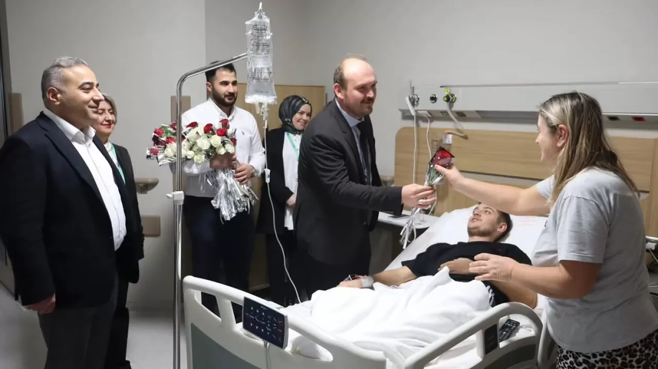 Bursa Şehir Hastanesi'nden Dünya Hasta Hakları Günü'nde Anlamlı Ziyaret