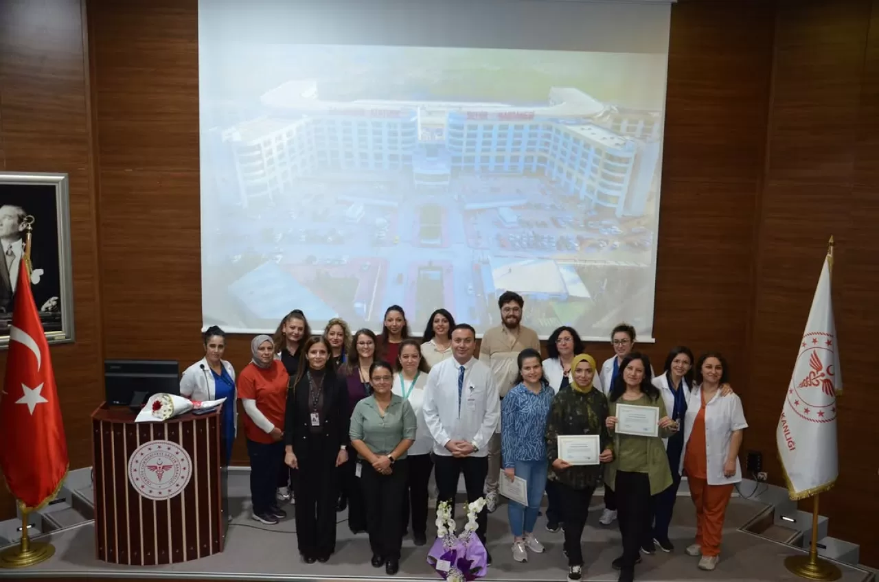 Balıkesir'de Çocuk Acil Hemşireliği Eğitimi Tamamlandı