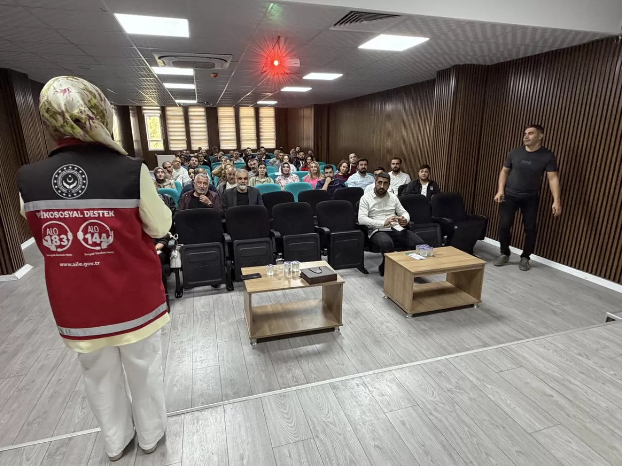 Siirt'te Sağlık Personeline Koruyucu Aile Eğitimi Verildi