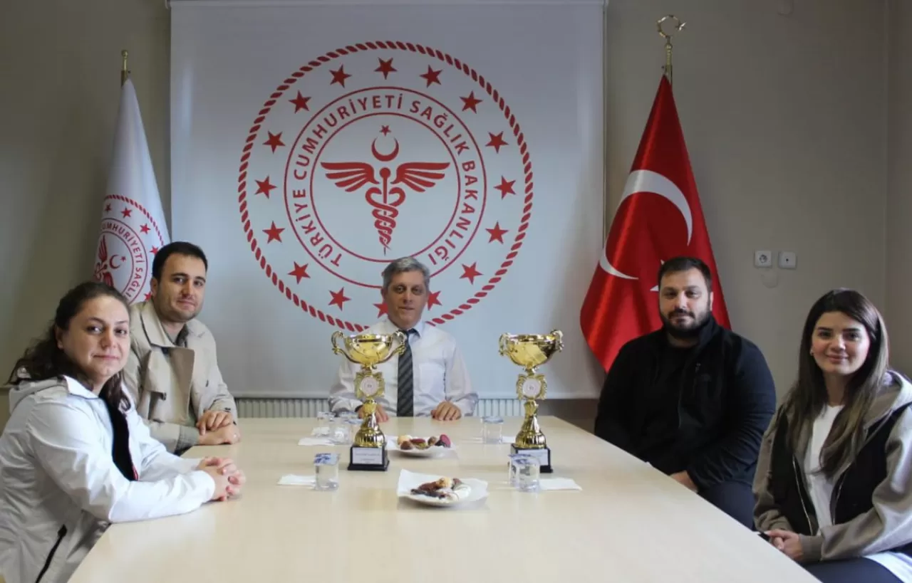 Zonguldak'ta Spor Başarısı, İl Sağlık Müdürü'nden Tebrik Aldı