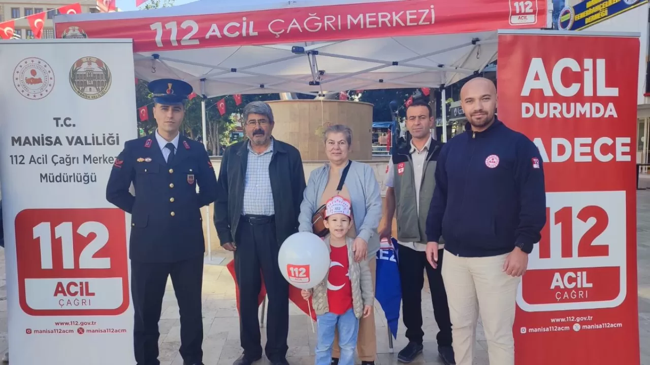 Manisa'da Cumhuriyet Bayramı'nda 112 Acil Çağrı Merkezi Tanıtıldı