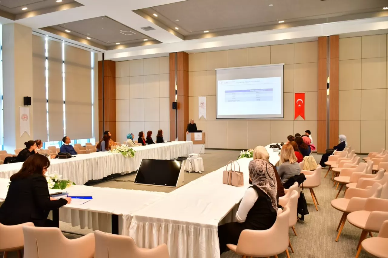 Gaziantep'te Tüberküloz Kontrol Çalışmaları Değerlendirildi