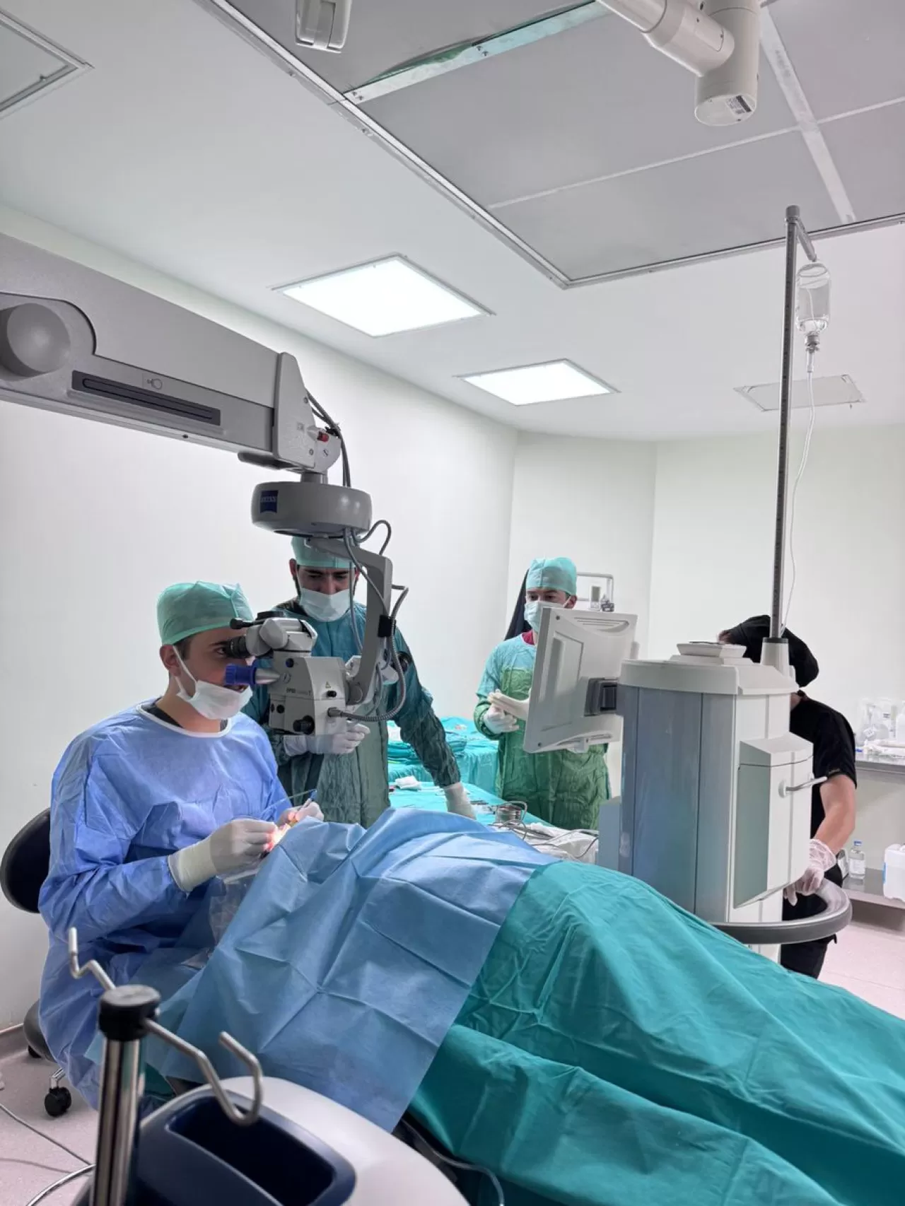 Çukurca'da Bir İlk: Katarakt Ameliyatı Başarıyla Gerçekleştirildi