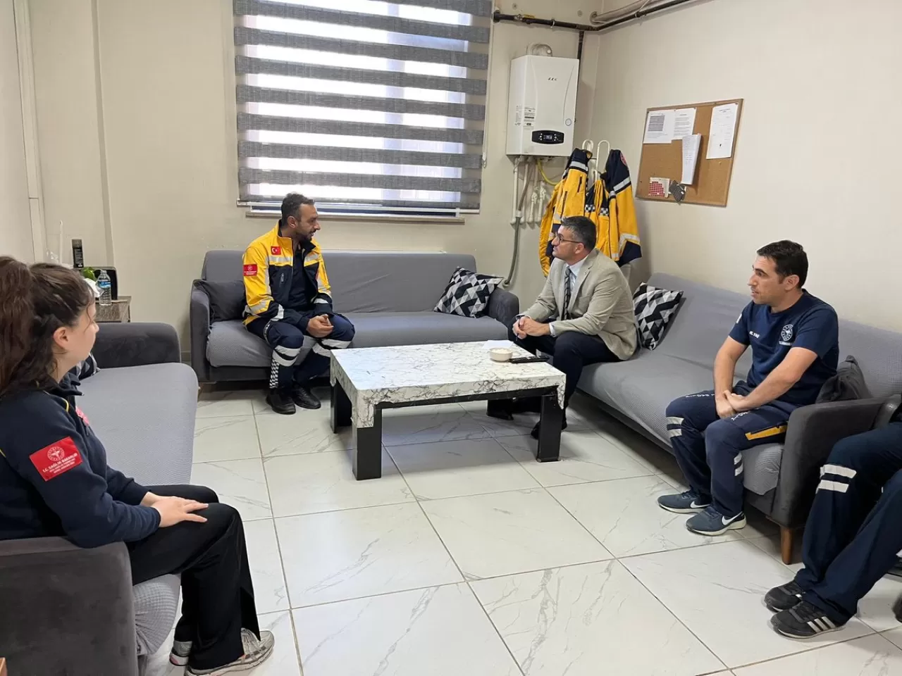 Siirt İl Sağlık Müdürü, 112 Acil Sağlık İstasyonu'nda İncelemelerde Bulundu