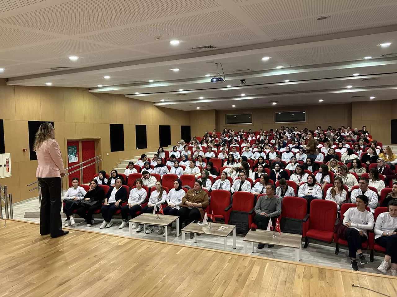 Kırklareli'nde Meme Kanseri Farkındalık Eğitimi Düzenlendi